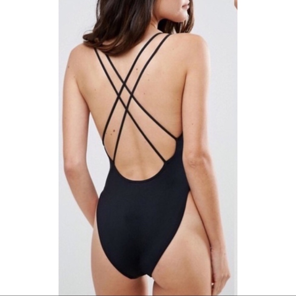 NWOT- Cross-back high leg swimsuit